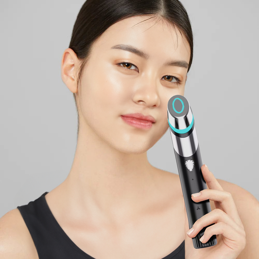 AGE-R Glow Booster Pro